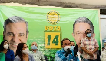 Amable Aristy Castro anuncia su respaldo a Luis Abinader; PRM lo apoyará como candidato a senador