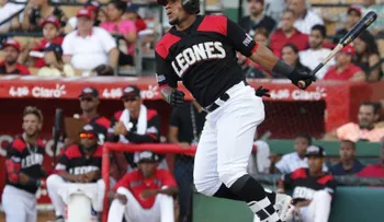 Escogido derrotan a los Gigantes y extienden a cuatro su racha de victoria 