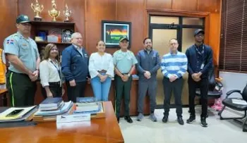 Director de Digesett coordina plan piloto de tránsito en entornos escolares de Moca