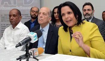 Minou dice no hay plan contra gases contaminantes