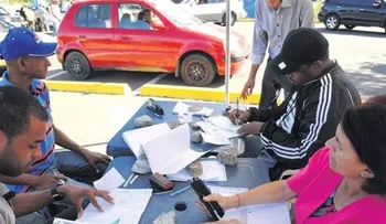 Obras Públicas sigue expedición marbete de revista para vehículos de motor 