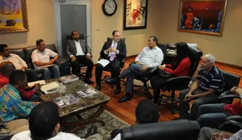 José del Castillo Saviñón trata con directivos de CONATRA perspectivas del gas natural