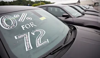 Los estadounidenses se están endeudando cada vez más para comprar autos más caros