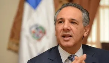 Peralta revela la RD exporta 10.02 millones de pares de calzados a EU