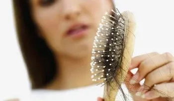 ¡Atención mujeres: Necesita comer esto si tiene el pelo caído, uñas quebradizas o no duermes bien! 