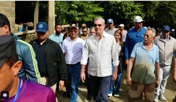Abinader visita Puerto Plata y coordina acciones tras lluvias