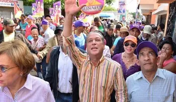 Pared Pérez felicita al pueblo por cordura en campaña