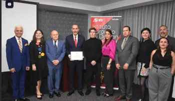 IED reconoce aporte de Franklin García Fermín a la educación superior