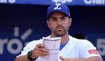 Luis Urueta será entrevistado por Boston para el puesto de dirigente