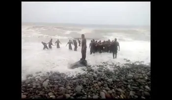 Impactante muerte de cuatro militares ahogados en Perú (VIDEO)