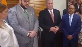 Gómez Casanova se juramenta en APD:  â??No vengo atropellar, sino aportar experienciaâ?