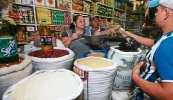 Asociación condena alzas en precios de productos canasta familia