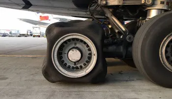 ¿Cómo pudo aterrizar un Airbus 380 con este neumático cuadrado?