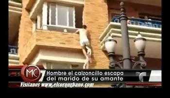 Marido encuentra amante con su mujer (Video)