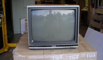 Hombre acusado de robar tv en 1989 se entrega a la policía