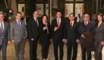Alcaldía de Viena vibra a nivel de ritmos latinos, Ron, Cigarros, Café y Casabe Dominicano