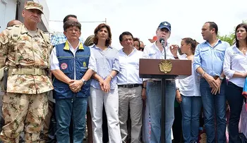 Santos da señales de una posible reunión con Maduro