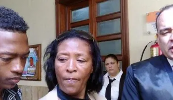 Parientes del arquitecto que se suicidó se querellan contra exdirector OISOE