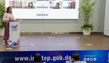 Dominicanos en Europa participan en consulta educativa nacional