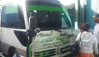 Hombre muere en el interior de un autobús en parada del parque Enriquillo