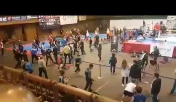 Una pelea de Kung-fu termina en una despiadada batalla campal