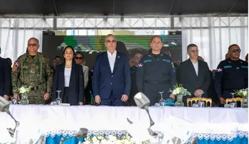 Luis Abinader lanza operativo Semana Santa 2026