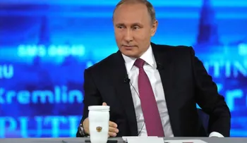 Putin ofrece "asilo político" a Comey durante una sesión televisada de preguntas