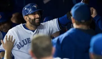 Bautista, con otro año de 20 jonrones