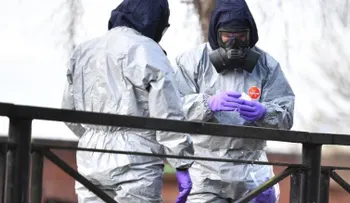 Rusia responde en caso de envenenamiento a exespía y expulsa a 23 diplomáticos británicos