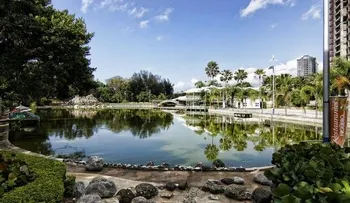 Denuncian privatización del lago artificial del parque Mirador Sur 