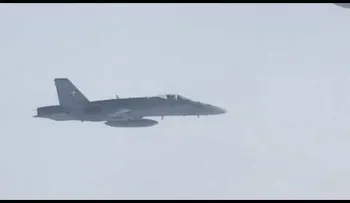 Cazas suizos se acercan peligrosamente al avión de delegación rusa que volaba a la APEC