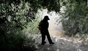 Casi 35.000 personas fueron arrestadas cruzando ilegalmente la frontera sur de Estados Unidos en junio