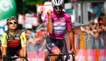 Histórica victoria de Fernando Gaviria en el Giro de Italia