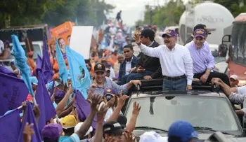 Presidente Medina recorre comunidades del Sur tras lanzamiento oficial de su campaña