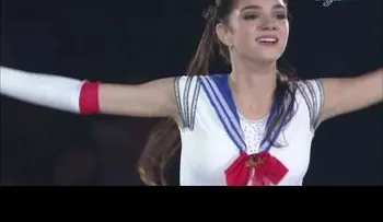 Una patinadora rusa cautiva a los japoneses con su estilo anime (VIDEO)
