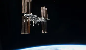 La Estación Espacial Internacional podría necesitar una limpieza inesperada