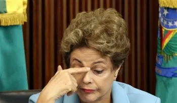 Apenas 10% de brasileños apoyan a Rousseff, dice encuesta