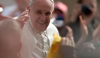 El papa Francisco dice que la Iglesia no debe ser un elemento decorativo