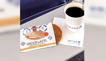 United Airlines volverá a ofrecer comida gratis en vuelos de clase económica