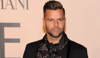  Ricky Martin demuestra sus dotes de bailarín de bomba en Puerto Rico 