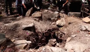 Los Testigos de Jehová destruyen un templo antiguo en México