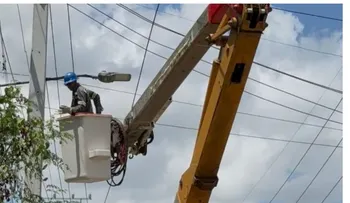 Edeeste fortalece redes eléctricas en La Victoria