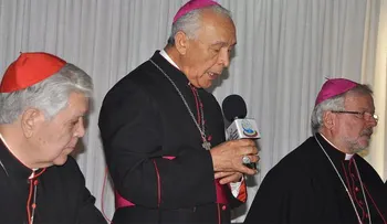 Chavista dice algunos líderes de iglesia no inspiran confianza para diálogo