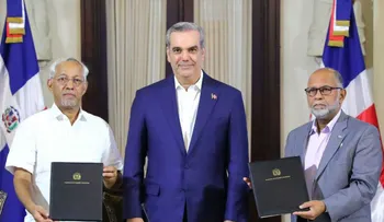 Presidente Abinader encabeza acuerdo histórico entre MINERD y ADP que persigue mejorar calidad educación dominicana