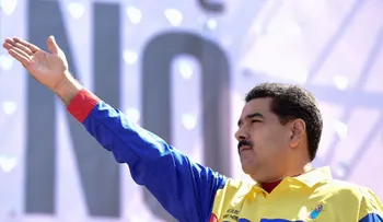 Maduro decreta estado de excepción y extiende la emergencia económica en Venezuela