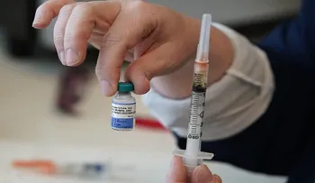Otro país también descubre vacuna para el coronavirus, probada con éxito en ensayos preclínicos
