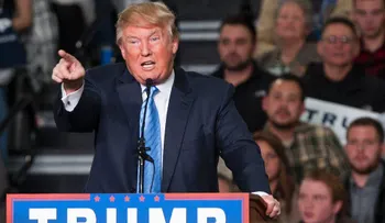 10 grupos insultados por Donald Trump durante su campaña