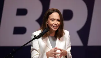 María Corina Machado propone comisión de la verdad y elecciones en 2027 tras regresar a Venezuela
