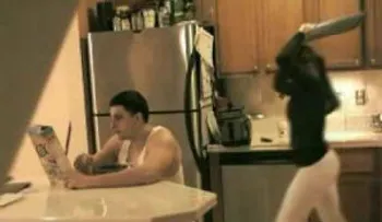 Bromas a la pareja (Video)