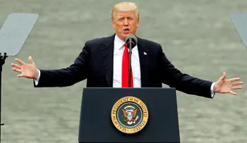 Exsecretario de Trabajo de EE.UU: "Trump es un sociópata y me temo que esté perdiendo la cabeza"